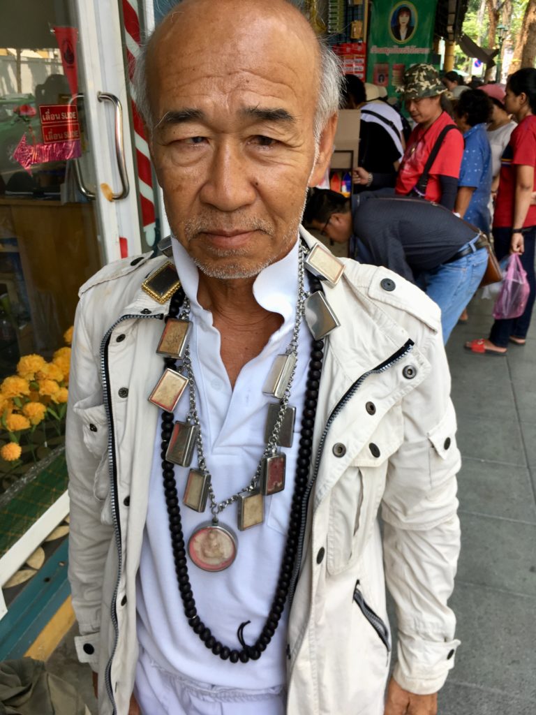 Targ Amuletów Bangkok