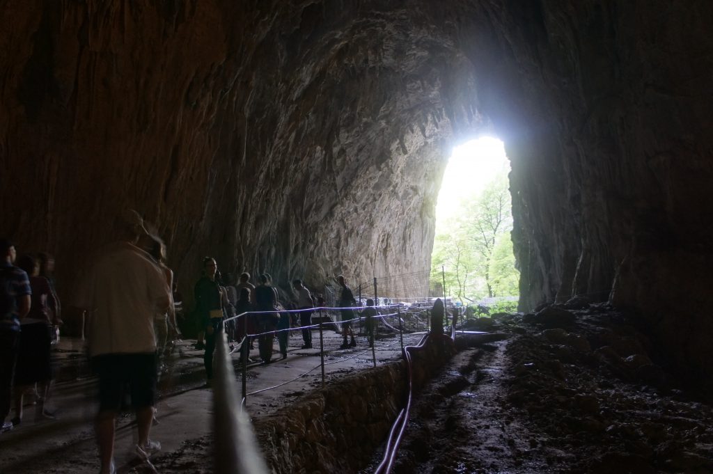 jaskinie na Bałkanach