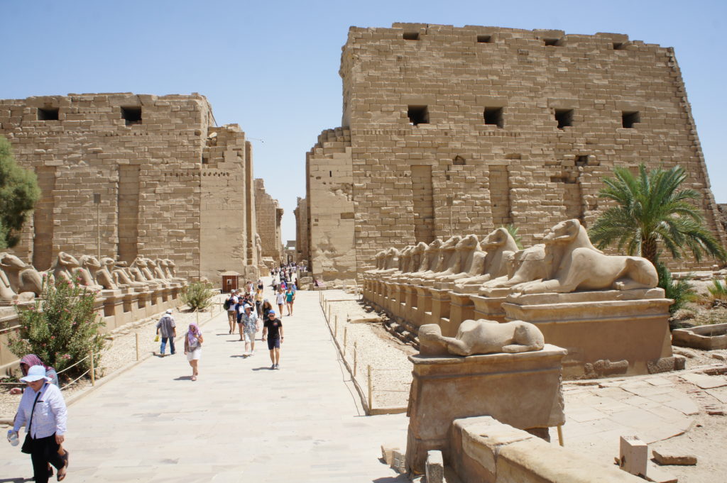 wejście do Świątyni Karnak