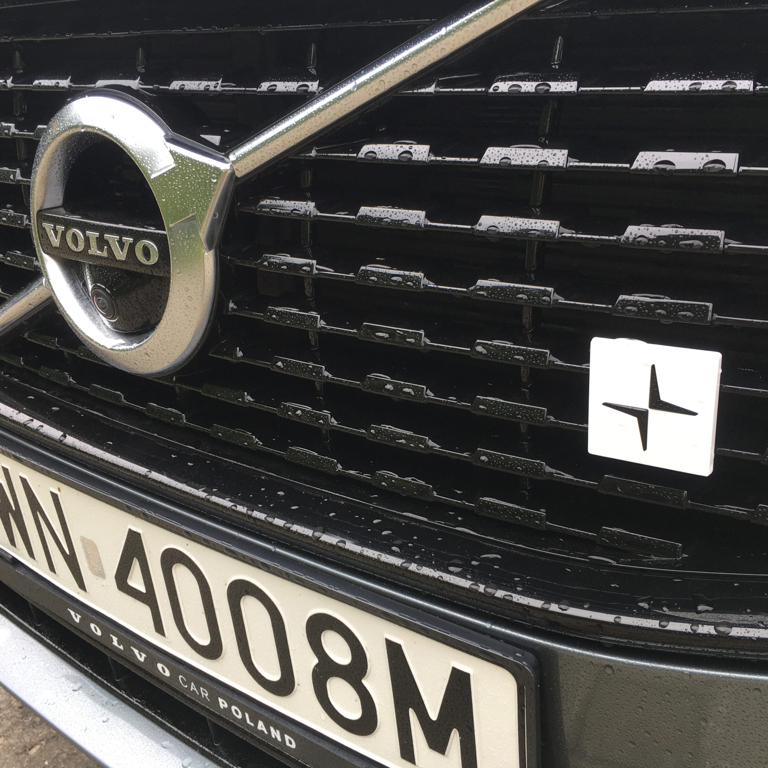 Volvo XC60 jest sygnowane logo Polestar