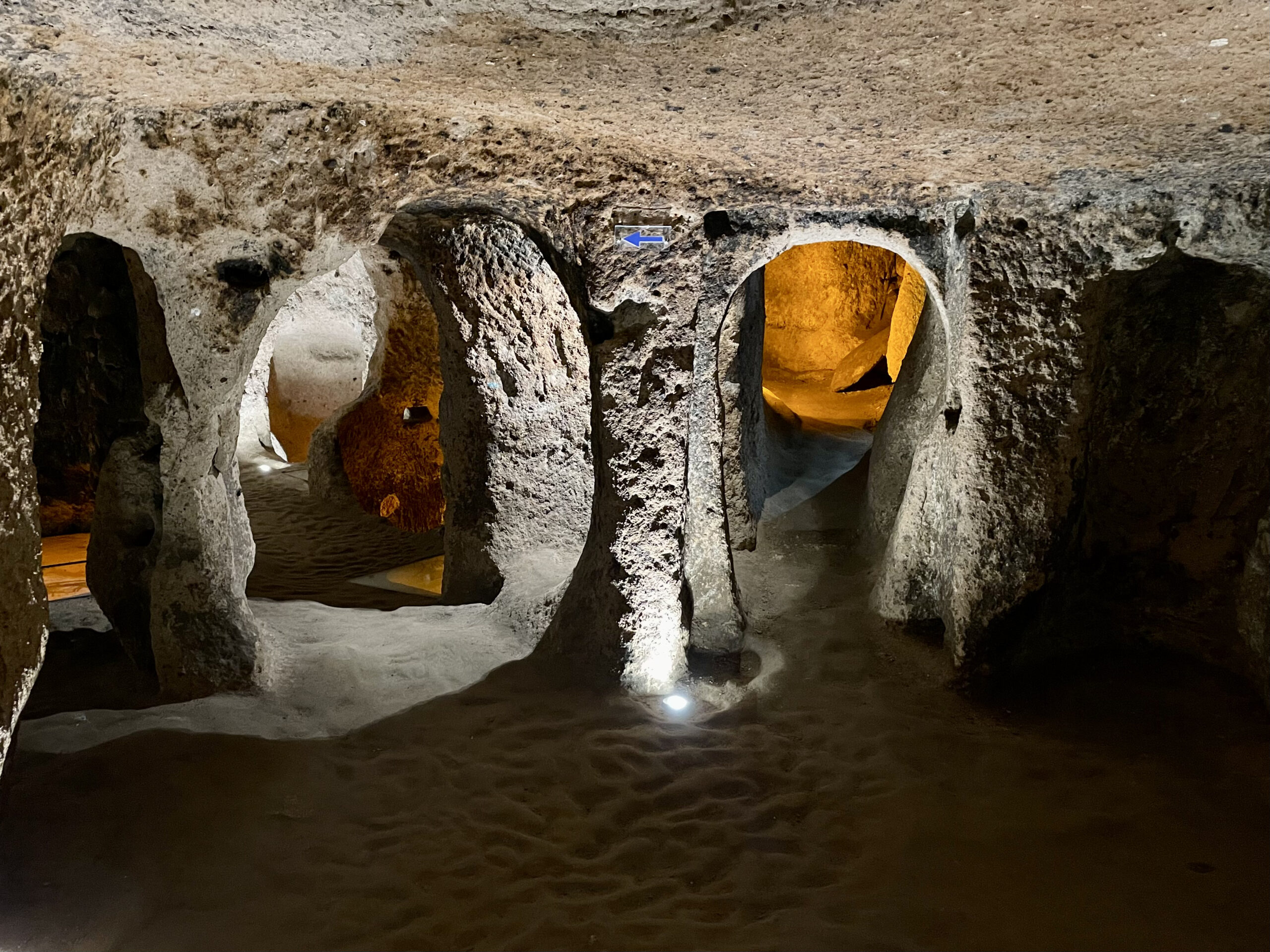Tunele podziemnego miasta Kaymakli