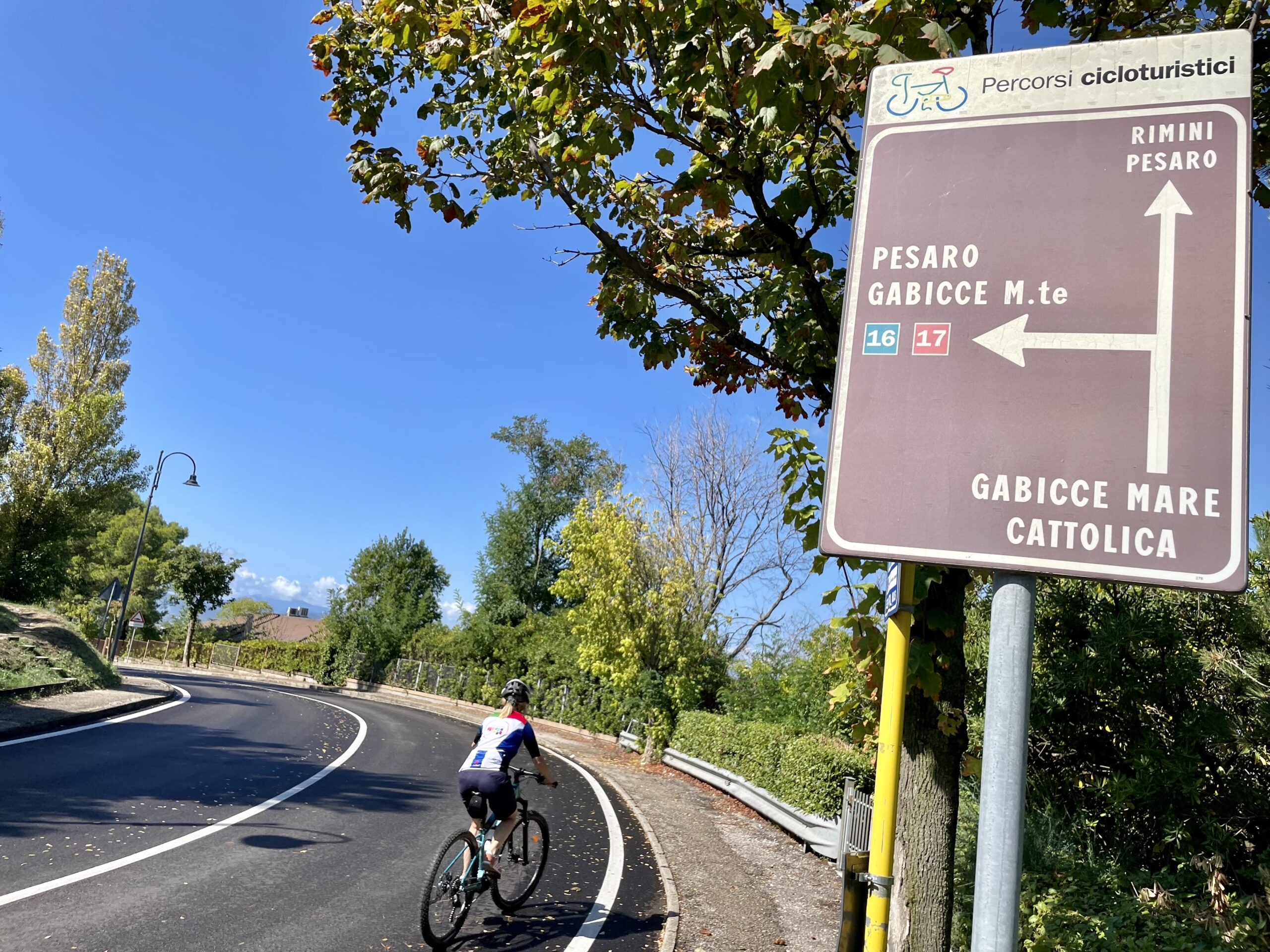 We Włoszech zadbano o właściwe oznakowanie dla rowerzystów