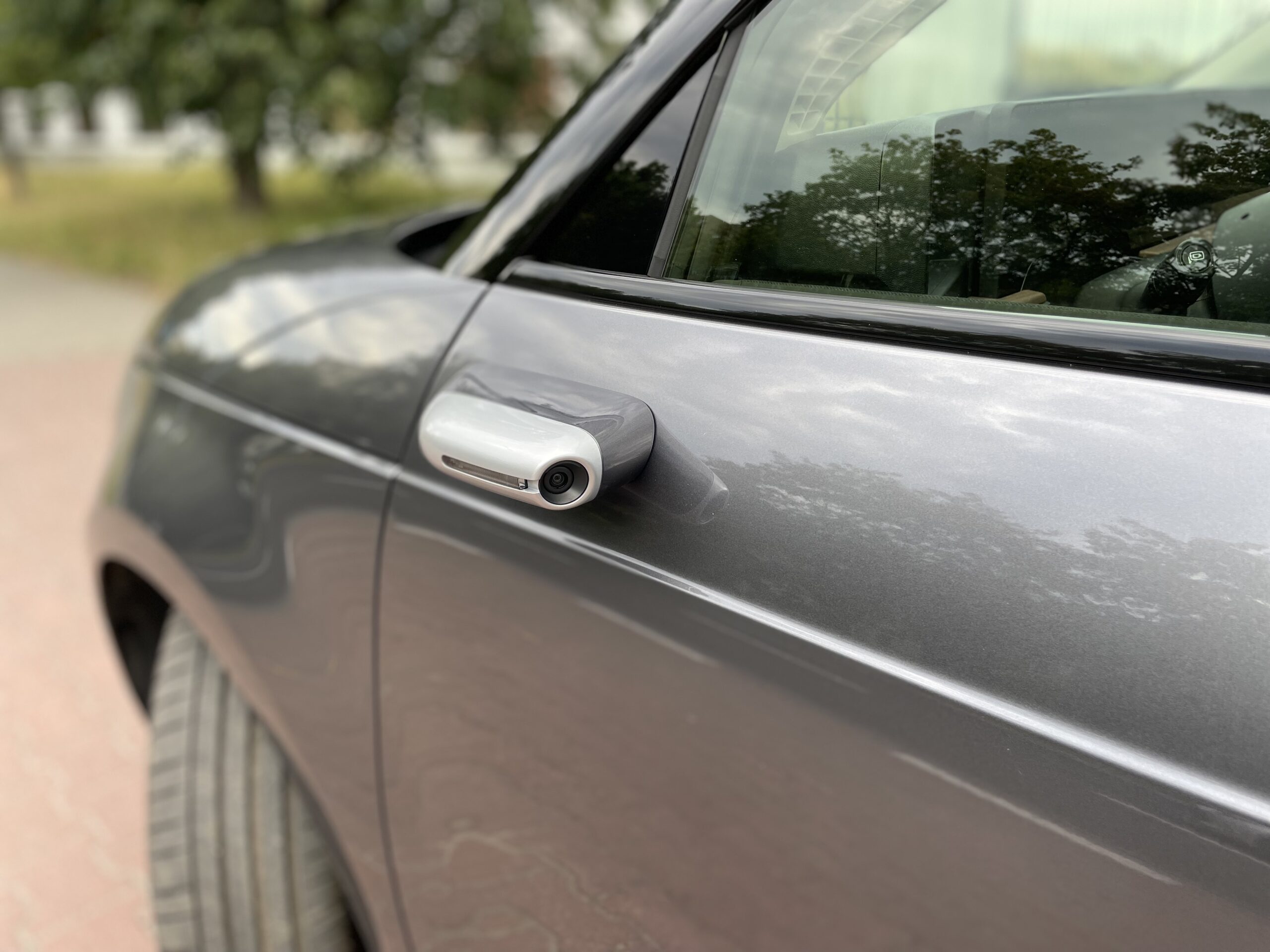 Tak wyglądają boczne "lusterka" elektrycznej Hondy e