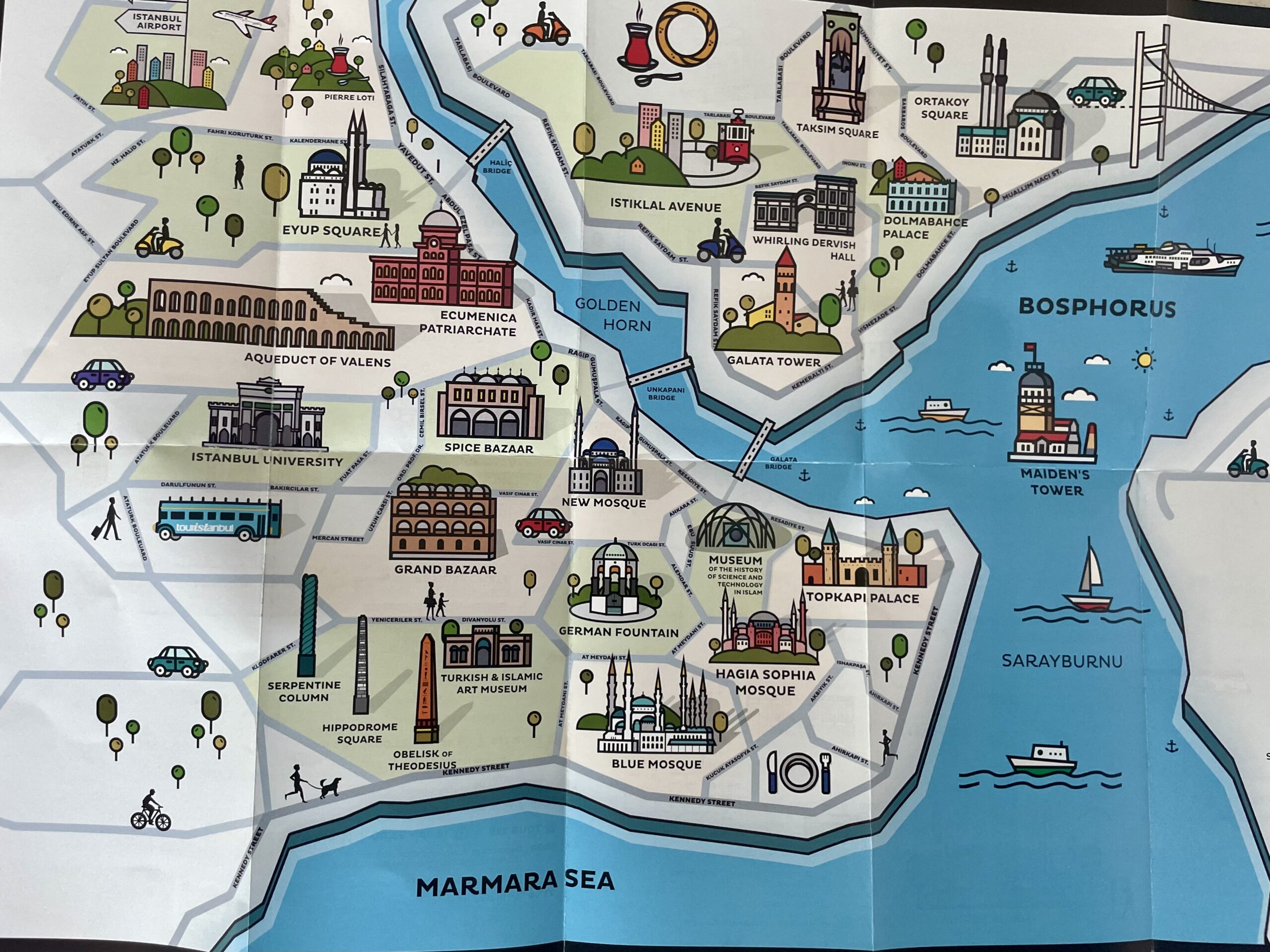 Stambuł oferuje wiele atrakcji, łącząc Wschód z Zachodem