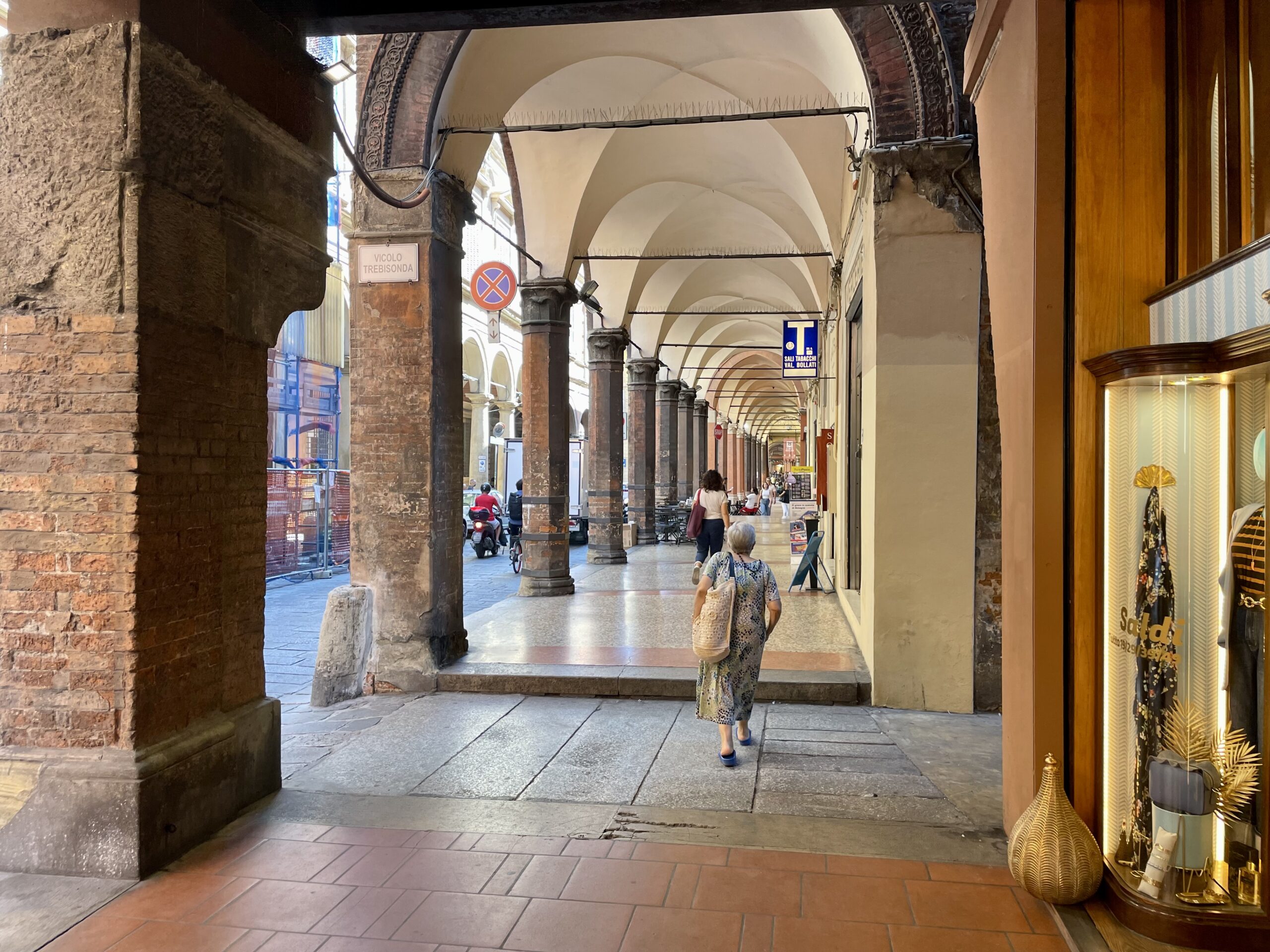 Bolonia zachwyca zabytkowymi budynkami i atmosferą