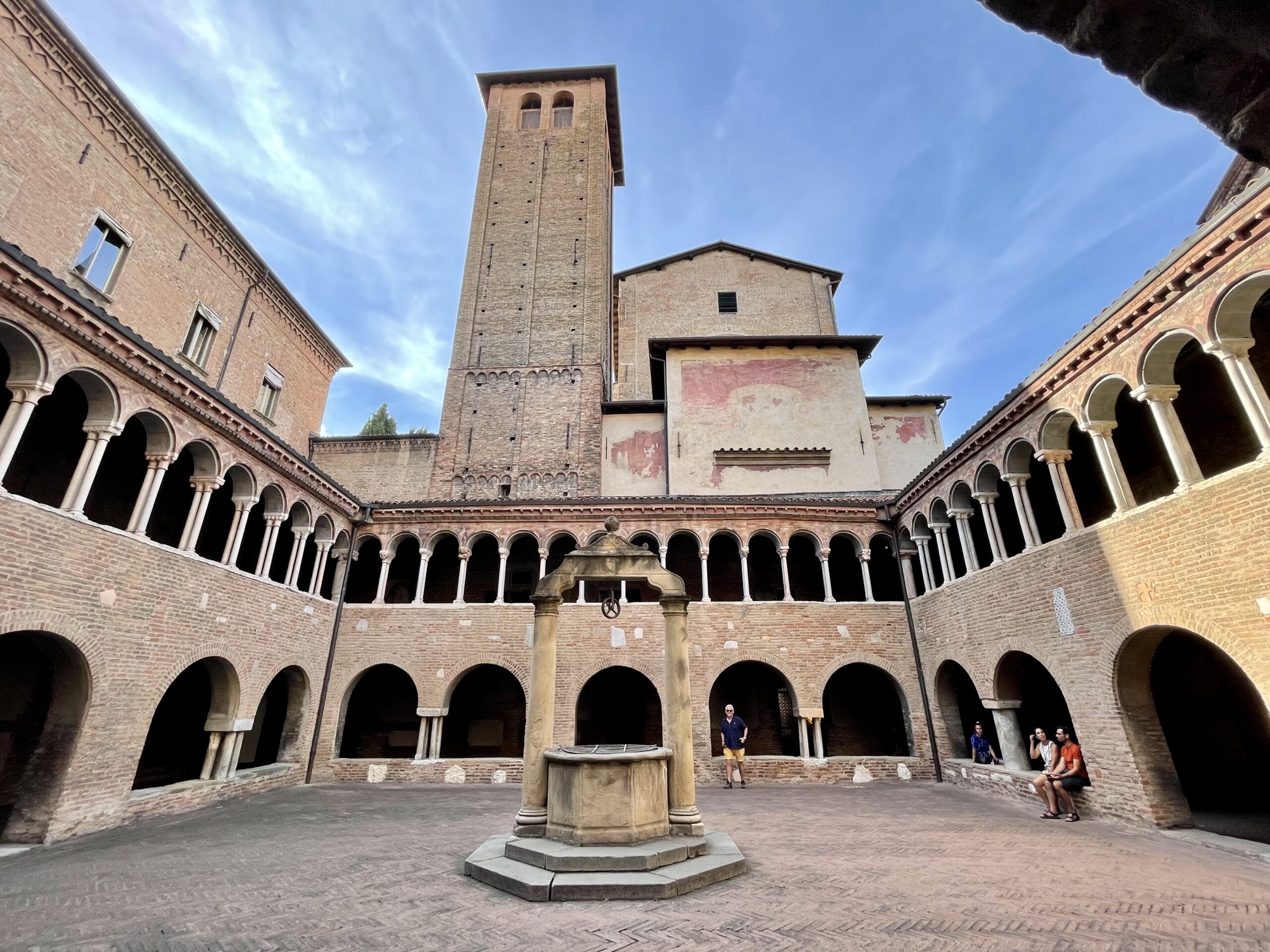 Bolonia jest świetnym miejscem na city-break i dłuższy pobyt